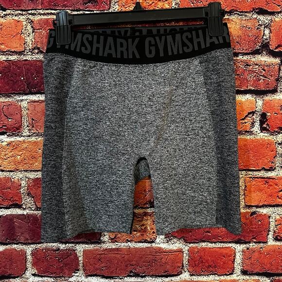 Gymshark Flex shorts medium - Picture 1 of 7